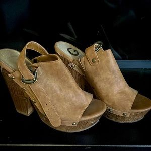G by Guess cute mules never worn